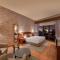 Majestic City Retreat Hotel