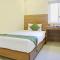 Itsy Hotels Jansi Residency