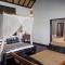 Sira Beach House