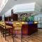Cresta President Hotel