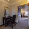 Cresta President Hotel