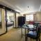Cresta President Hotel