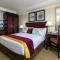 Cresta President Hotel