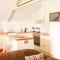Saddle and Stable Rooms