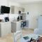 Residence Clos des Aigrettes -Appartements a 30m du Port de La Cotiniere , Ile d Oleron -commerces et plages a pied