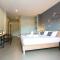 iNest Poshtel