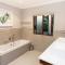 Kruger Park Lodge Unit No 612 with private splash Pool