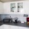 Groovy & Cozy APT with Private Seaview Rooftop Terrace - Città di Rodi