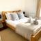 Home Crowd Luxury Apartments