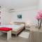 Ulika Rooms
