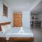 Foto: Central studio apartment King Road 6/23