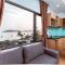 AQUA Seaview Hotel