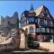 La haut
