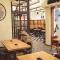 Boutique Macchiato House