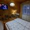 "FOREST RETREAT Luxury Villas"