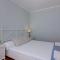 HomeHolidaysRentals Etoile