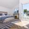 Seafront Luxury Apartments Fun