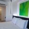 R Hotel Kingston - 金斯敦