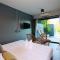 Canvas Family Home - Trat