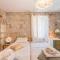 Kovacic Rooms
