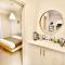 Limegrove Holiday Apartment