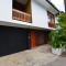Flower Road Villa