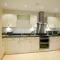 2 bed 2 bath at Pelican Hse in Newbury - FREE secure, allocated parking