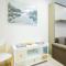 Exclusive quietness in the heart of Madrid with Public Parking, Breakfast, 2 bathrooms