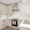 White House Apartments-Free parking 1 car per apartment
