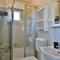 Seafront Apartment Jadri