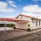 Out of Bounds Self-Catering Lodge