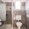 Holiday Home Giovanni Vabriga with private Jacuzzi