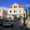 Bossa Studio Apartments