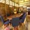 Bon Ton Antique Wooden Villas