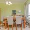 Foto: HomeLike Two Bedroom Apartment with Park View 9/30