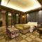 U-Her Hotel