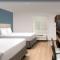 WoodSpring Suites Lake Jackson