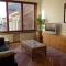 BelArté framing shop, spacious apartment with garage in the heart of Ieper