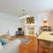 Host & Stay - Victoria Gardens