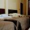 Hostal El Roble