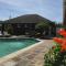 African Holiday home in Table View - Fokváros