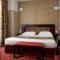 Hotel Eiffel Seine