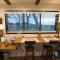 Stillwater House Elegant tiny container home Near Magnolia