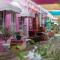 Zzzone Boutique Hostel