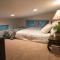Montana Escape Elegant Tiny House in Waco Near Magnolia