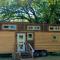 Montana Escape Elegant Tiny House in Waco Near Magnolia - Waco