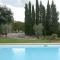 Room in farmhouse near san gimignano