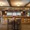 Snake River Roadhouse by KABINO Air Conditioning WiFi Bar Below Pool Table Shuffleboard Yummy Food - Swan Valley