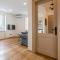 Queen Apartment