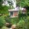 Aziza Guest House